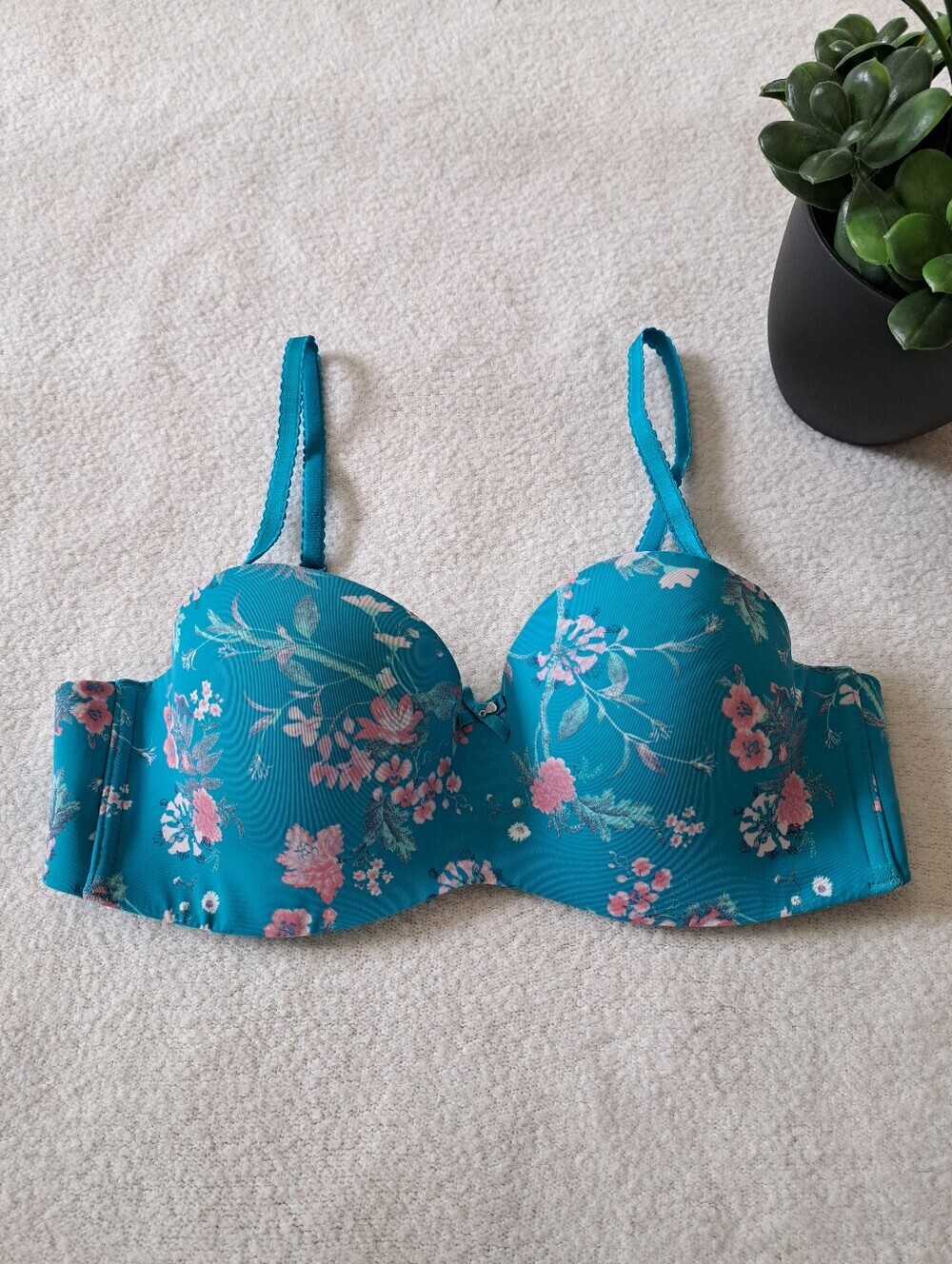 La Vie En Rose Floral Bra Womens Size 36B Wirefree Strapless Convertible Feminin